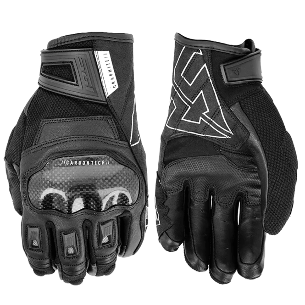 MC Auto: Spirit Graphite Gloves