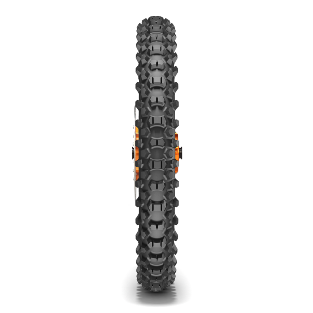 MC Auto: Metzeler MC360 Mid Soft Tyre