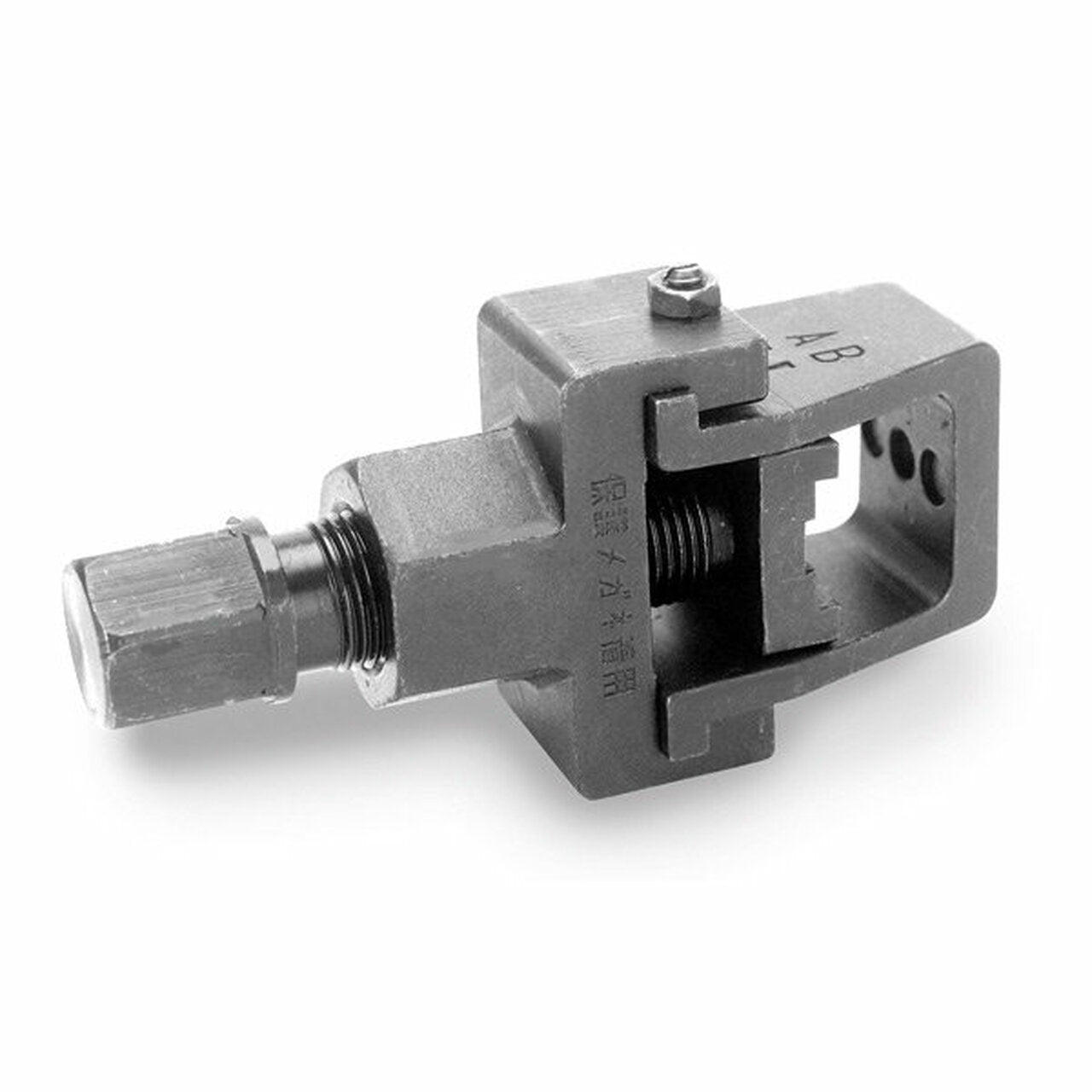MC Auto: DID Chain Riveting Tool