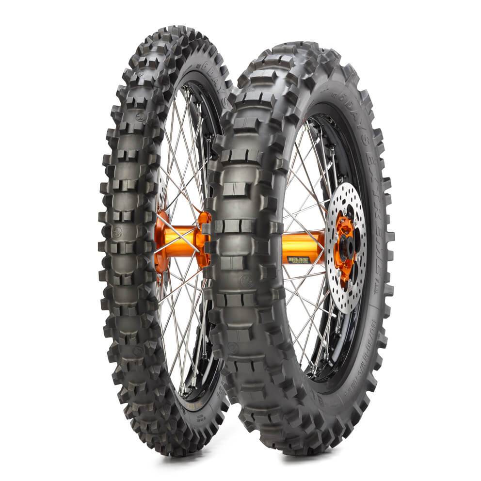 MC Auto: Metzeler 6 Days Extreme M+S Medium Tyre