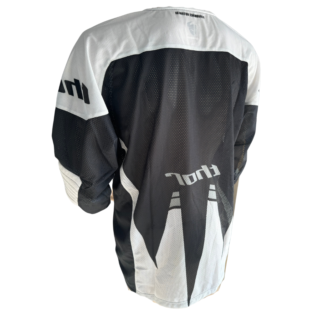 MC Auto: Thor AC Vented Black/White Jersey