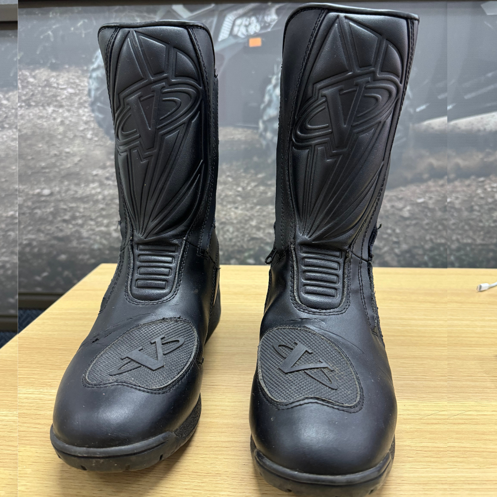 Pre-Loved (USED) Vega Touring Black Boots -(UK10)