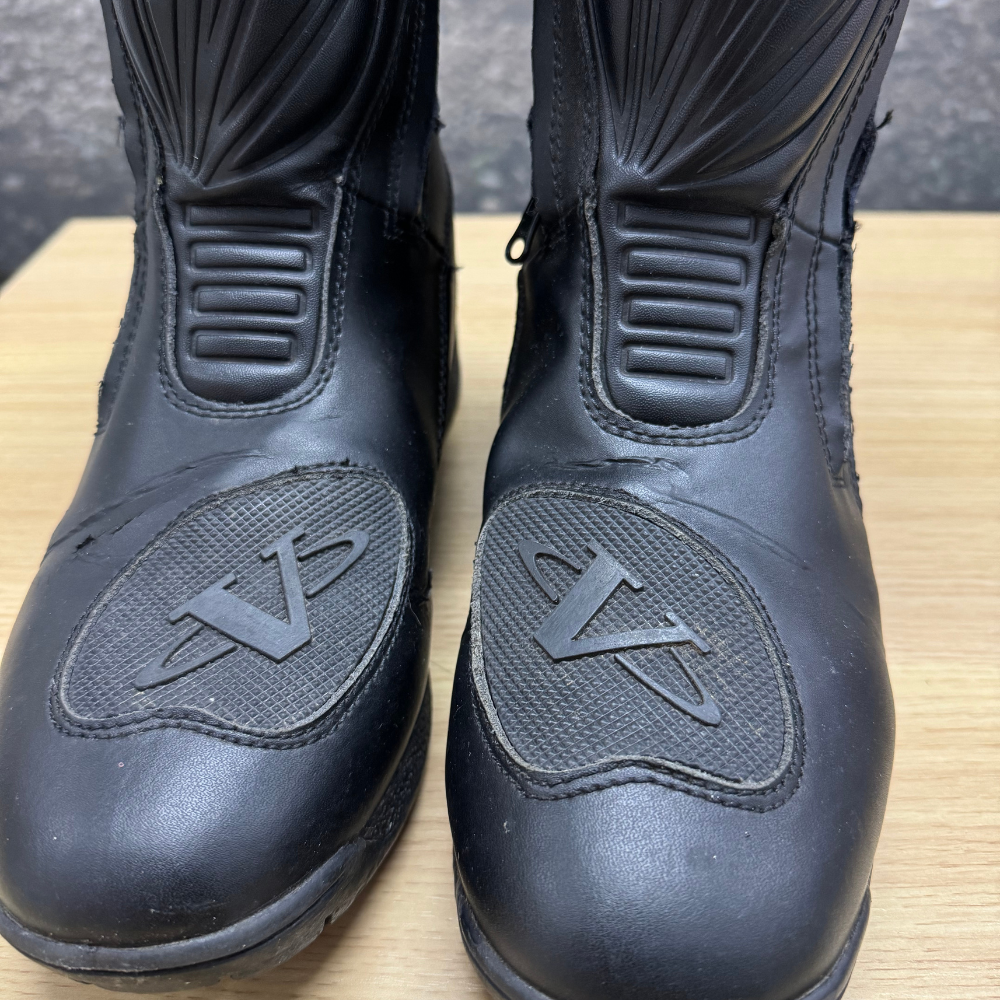 Pre-Loved (USED) Vega Touring Black Boots -(UK10)