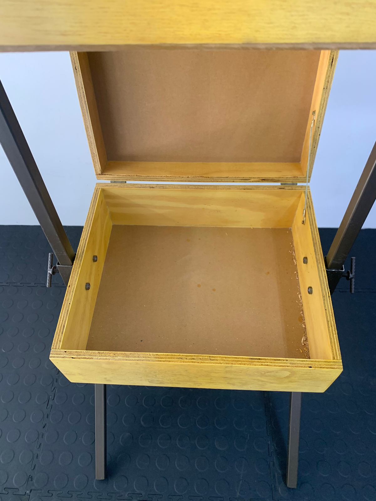 Muti Box with Rod Stands - Medium
