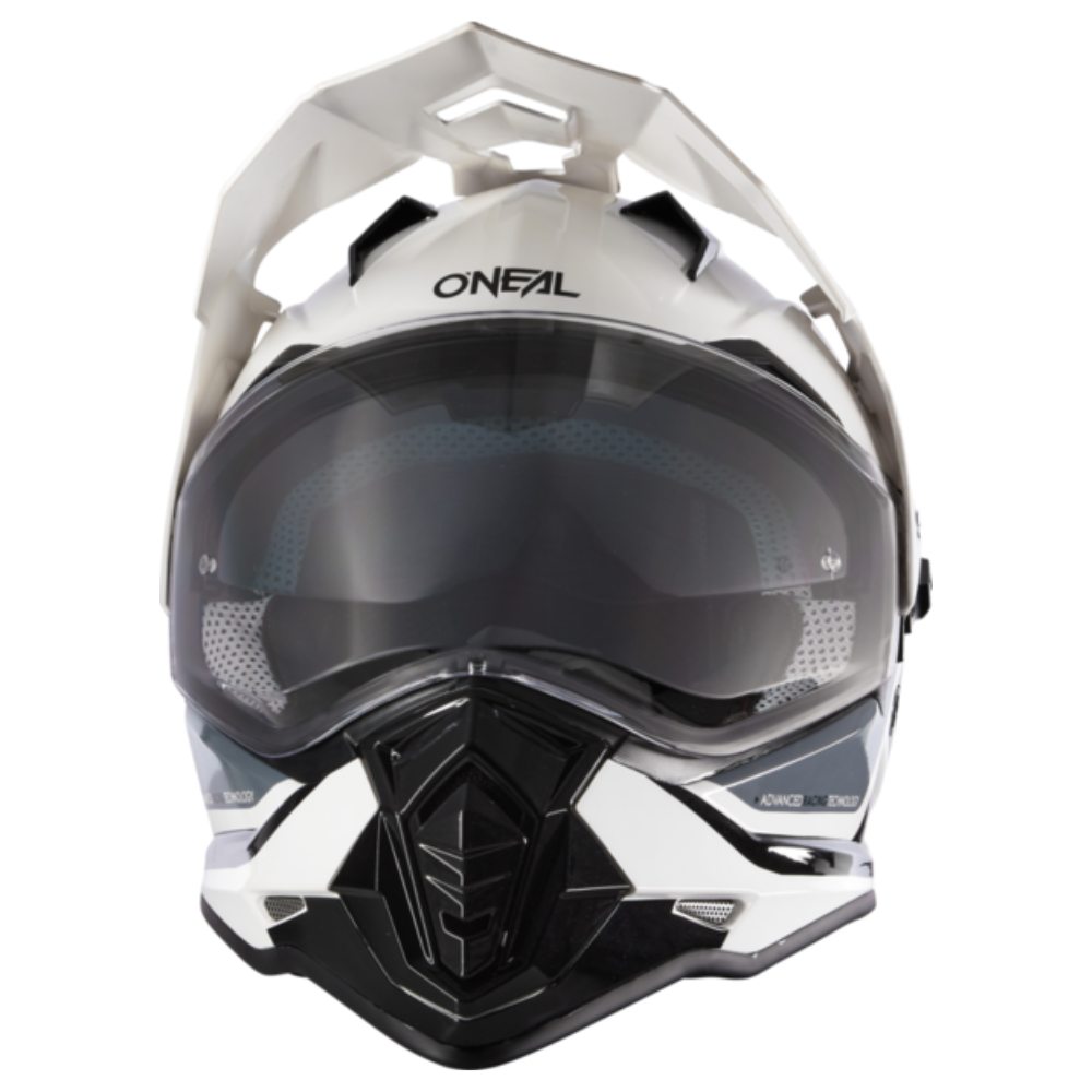 MC Auto: O'Neal Sierra R V.24 White/Black/Grey Helmet