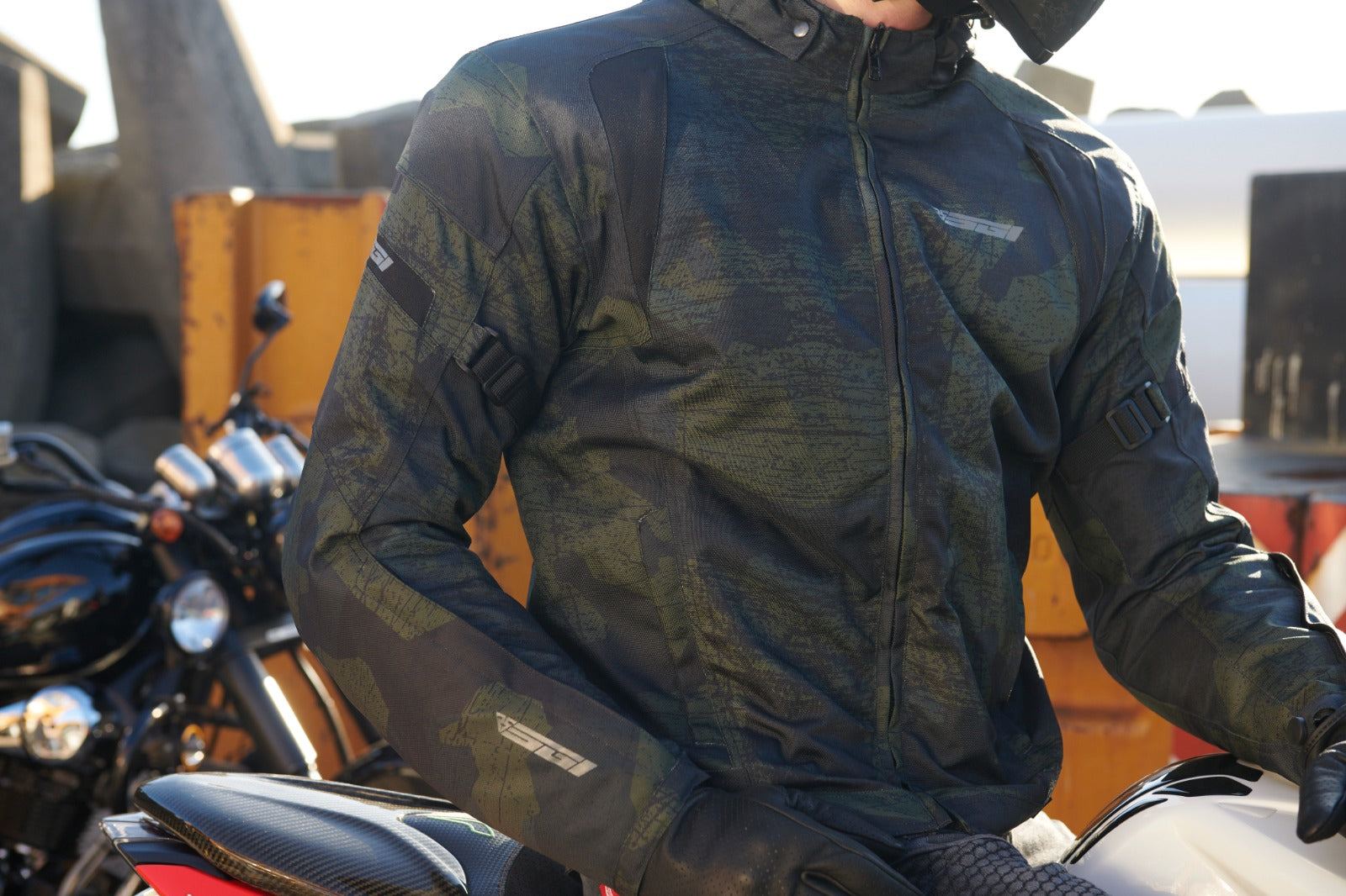 Spirit Commander Grunge Camo Jacket