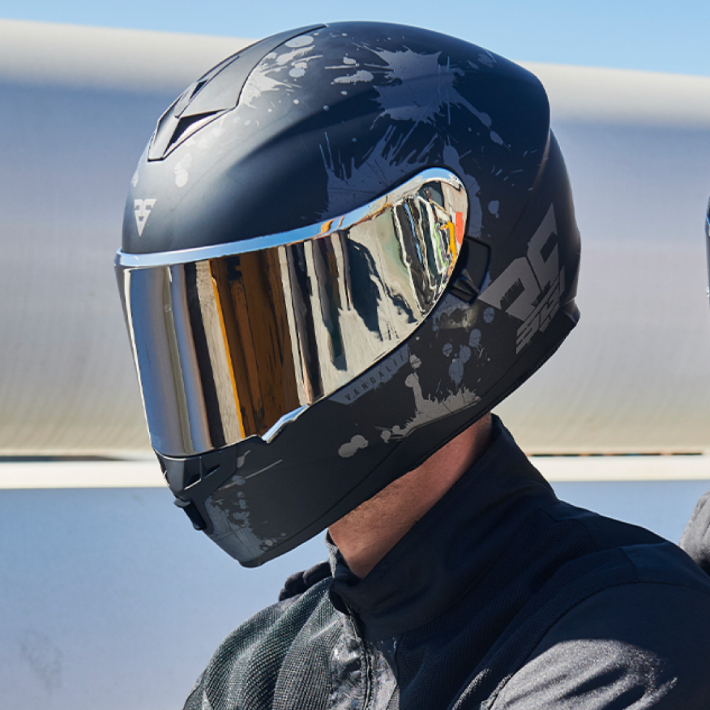MC Auto: Spirit Encounter Vandal Grey Helmet
