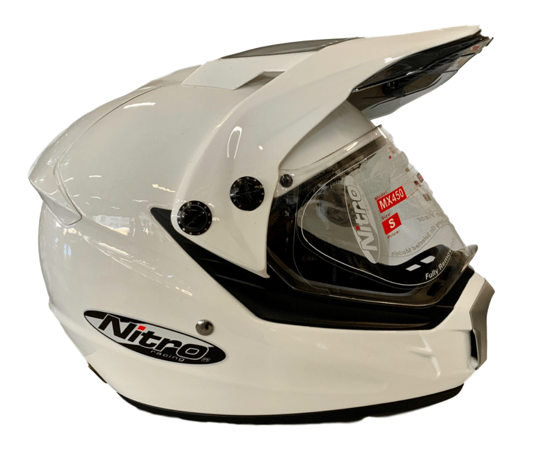 MC Auto: Nitro MX450 White Helmet